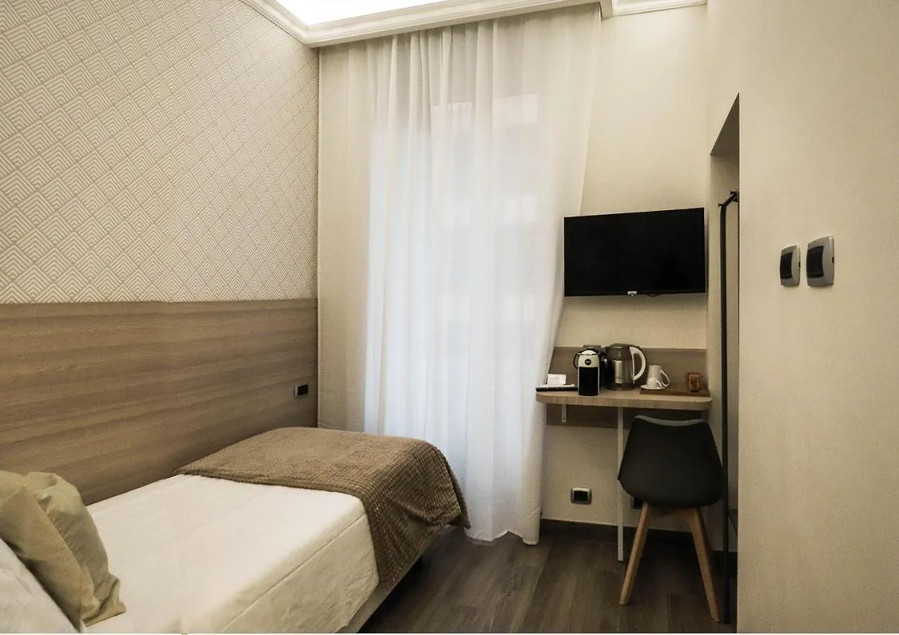 My Maison 109 Guest House Rome 2*,  Italy
